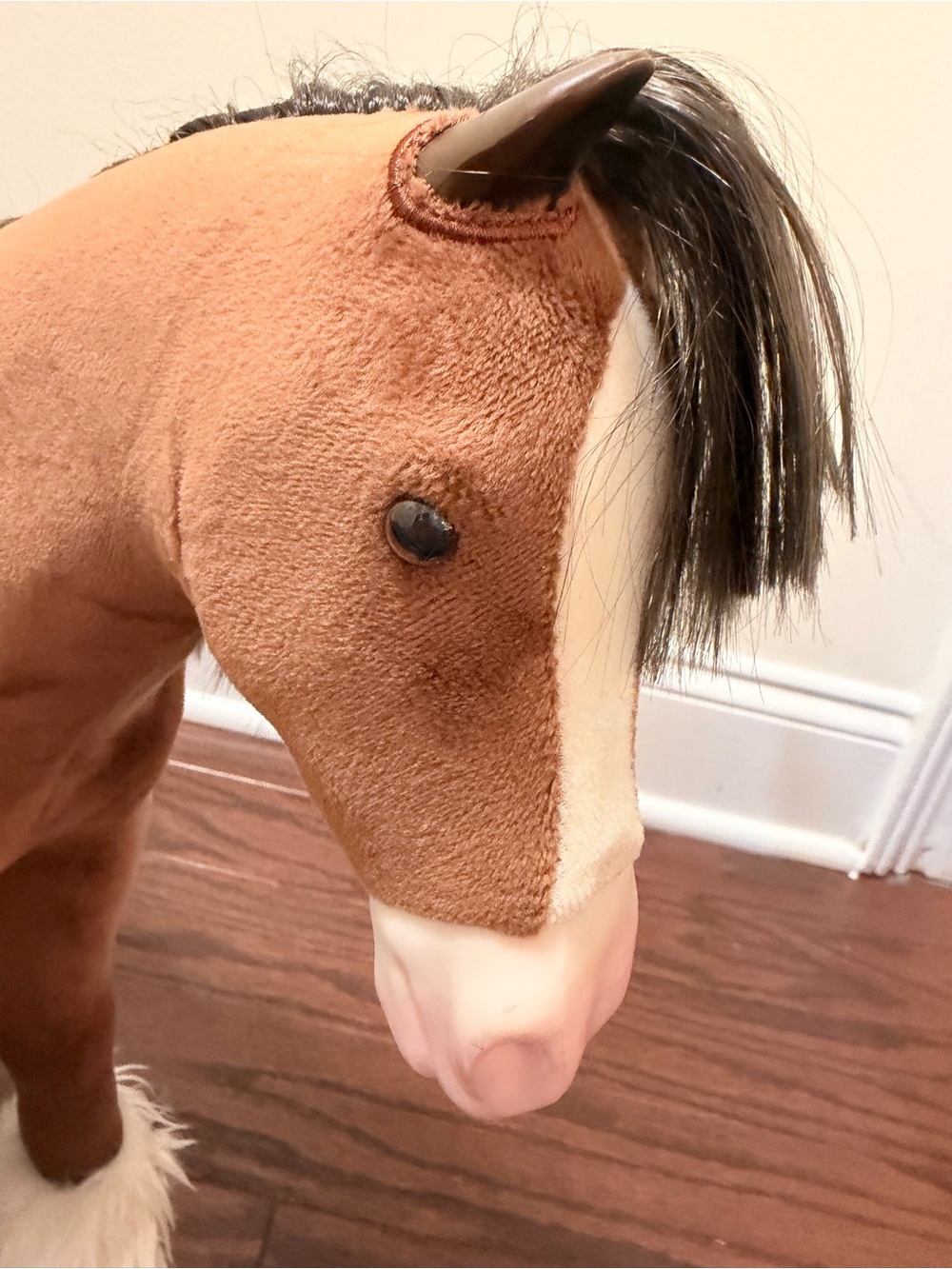 American Girl Doll Clydesdale Horse 2014 With Saddle - Picture 6 of 7
